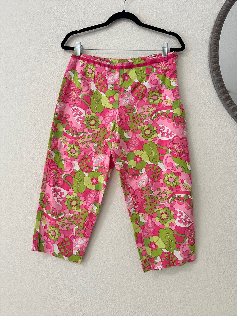 Pink & Green Floral Cotton Capri Pants - Picture 7 of 7